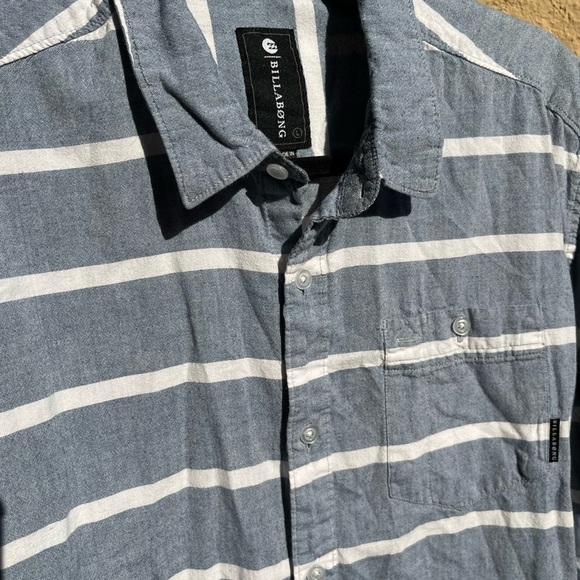 Men's Billabong Shirt Multicolor Striped Pocket SS L Light Beach Surf Open City - Picture 10 of 11